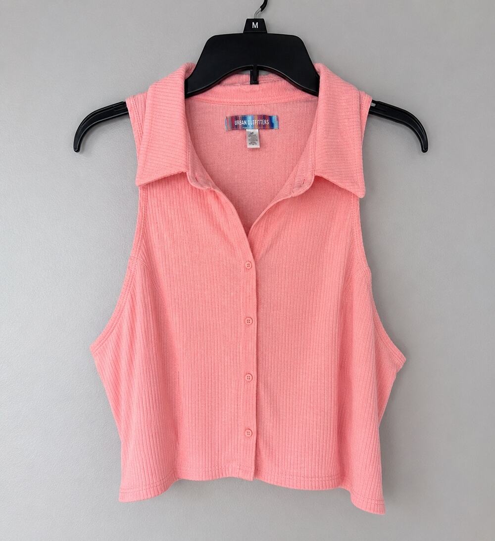 Urban Outfitters Pink Ribbed Sleeveless Button-Up Collared Top | Size Large